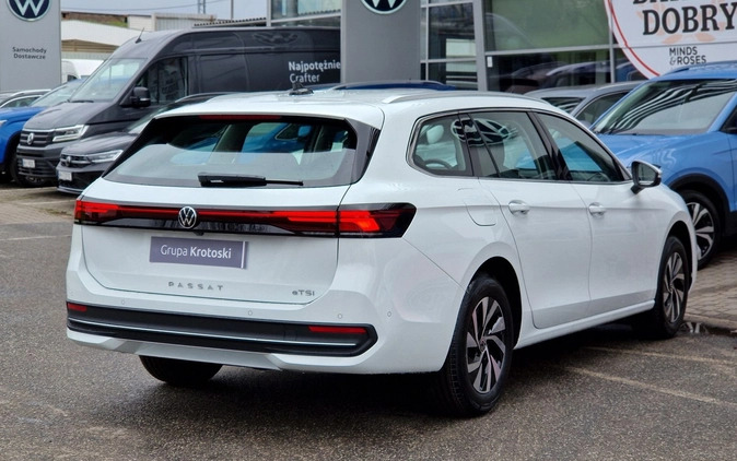 Volkswagen Passat cena 173500 przebieg: 1, rok produkcji 2024 z Warszawa małe 254